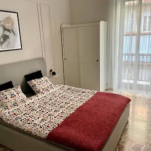 Apartament Two Balcony, Bari